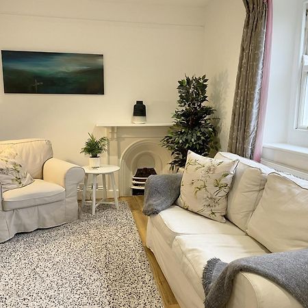 The Mount Somerton Retreat - Nr Bruton, Glastonbury, The Spectacular Wells Cathedral, Millfield School, Leonardo Helicopters, Yeovilton Zewnętrze zdjęcie