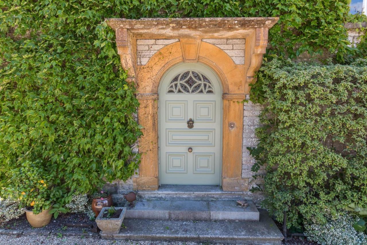 The Mount Somerton Retreat - Nr Bruton, Glastonbury, The Spectacular Wells Cathedral, Millfield School, Leonardo Helicopters, Yeovilton Zewnętrze zdjęcie