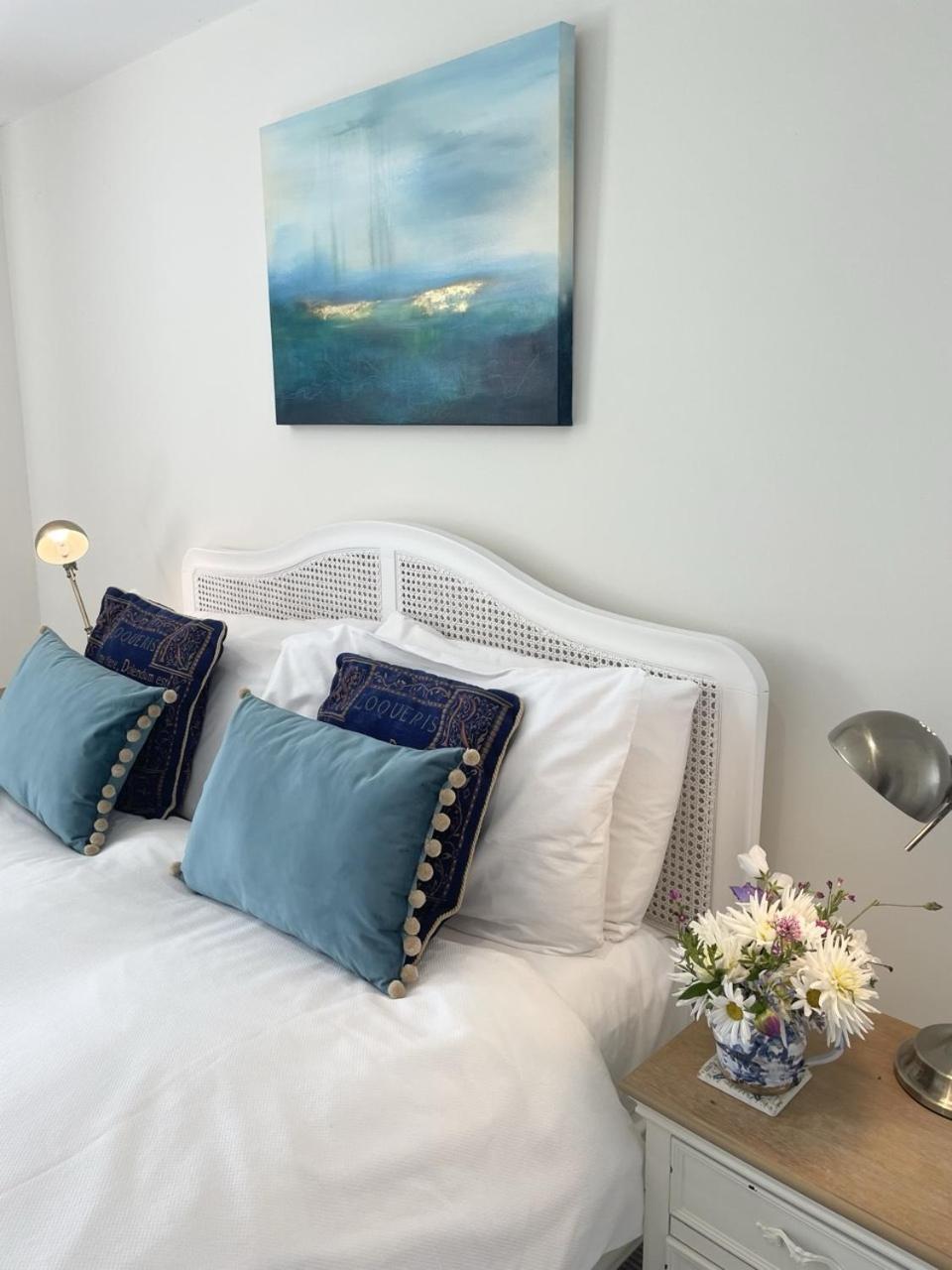 The Mount Somerton Retreat - Nr Bruton, Glastonbury, The Spectacular Wells Cathedral, Millfield School, Leonardo Helicopters, Yeovilton Zewnętrze zdjęcie